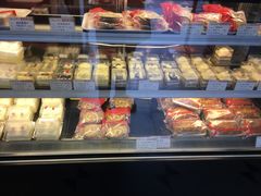 -红宝石·鲜奶小方(长阳店)