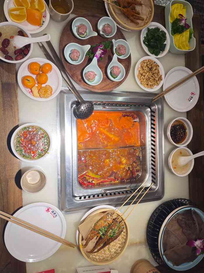重庆高老九火锅(金杨第一商城店)-"时隔1年后和同事又来吃火锅了.