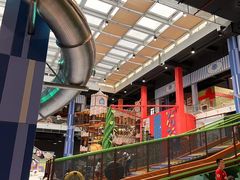 -蒙特利亲子乐园