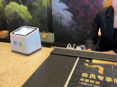 -深圳君逸国际酒店(龙岗横岗塘坑地铁站店)