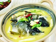 -丹江口渔村·湘味厨房(桃园店)