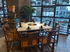 -张大胡子鱼头火锅酒楼(长益路店)