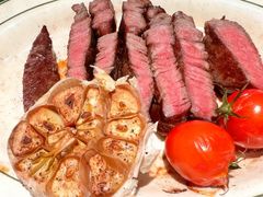 -MONICH牛排融合餐厅(和义大道购物中心店)