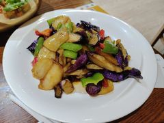 地三鲜-李老哈·东北菜(宋园路店)