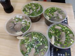 -牛师傅广式药膳牛骨汤美食(江南西店)