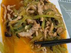 -芳芳餐厅(白沙路店)