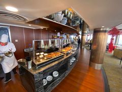 自助取餐区-汇泉王朝大饭店-旋转餐厅(南海路店)