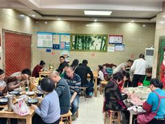 -周震馄饨