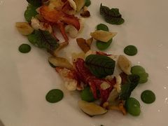 煎龙虾配鸡油菌和意式土豆面-Jean Georges