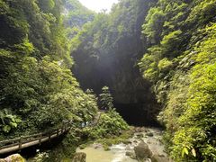 -龙水峡地缝景区