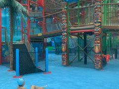 -青岛东方影都融创水世界