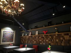 -弦月窗LUNETTE BY AMANDA(复兴路店)