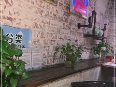 -休记光头香辣蟹干锅店(衣冠庙店)