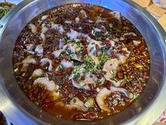 -爱妻鱼•老体北重庆水煮鱼•川菜(白云路店)