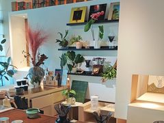-luutosa  cafe & tea 鹿兔山