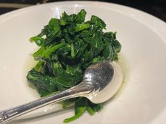 五粮液炒豆苗-北京四季酒店·采逸轩