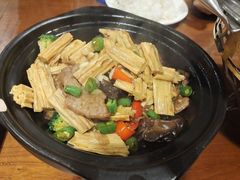 -老兰家传统烧烤炒菜泡馍(小南门店)