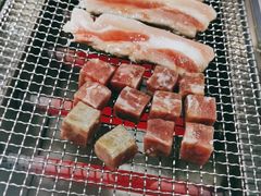 -马路牙子地桌烤肉(工体店)