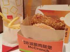麦麦咔滋脆鸡腿堡-麦当劳(广州新港东路第二分店)