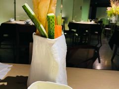 笔筒色拉-穹六人间 people 6(岳阳路店)