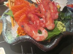-山川小町·极番烧肉(新地假日广场店)