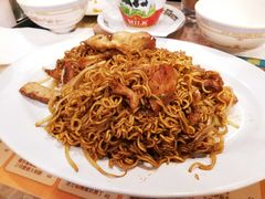 鸡扒炒公仔面-金华冰厅