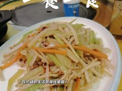 -东方之猪四更烤乳猪(金垦总店)