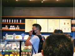 -星巴克(重庆火车北站北广场II店)