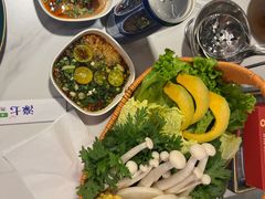 -椰子湾·海南火锅·糟粕醋·椰子鸡(正大广场店)