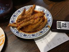 -爆炸头阿姨小四川正宗川味小吃(无任何分店)