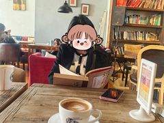 -房角石咖啡与书(吉大南校店)