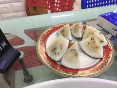 -小辣妹川味海鲜加工店(第一市场椰风巷店)
