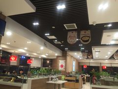 大堂-嘉和一品粥(首经贸店)