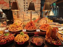 -雍容荟帝王蟹活龙虾展台自助(IFS黑金店)