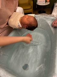 -妈咪爱月子中心·母婴护理