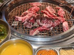 -韩烧牛中牛·甄选黑牛烤肉(黑金店)