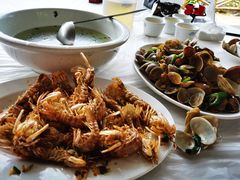 -红月湾海鲜饭店•沙滩海景(双月湾店)