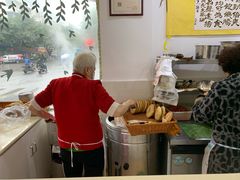 -张婆婆香酥锅盔(平福路店)