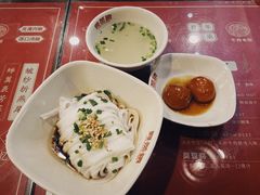 -双燕楼·手工馄饨·汤面小吃(世纪汇店)