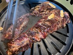 -炼火烤肉店