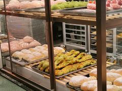 -奈雪的茶(亨特国际广场店)