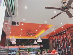 大堂-张亮麻辣烫(上海天津路店)