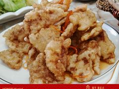 -老码头黑皮肘子锅包肉熏酱水饺(文政街店)