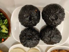 -李与白包子铺(桐梓林店)
