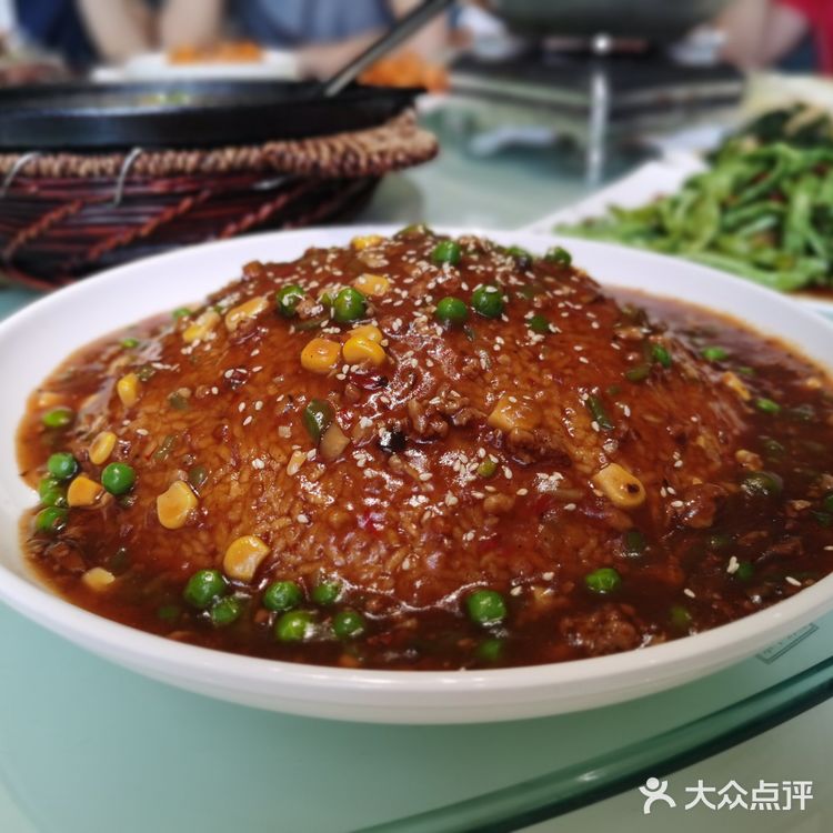 红瓦房丨盲点不踩雷，聚餐必备