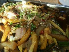 -重庆万州烤鱼(鼎好鱼餐饮临港宝龙店)