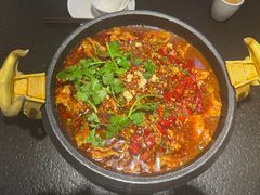 -万重锦·人文川菜馆(骡马市店)