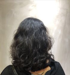 -名发世家烫染