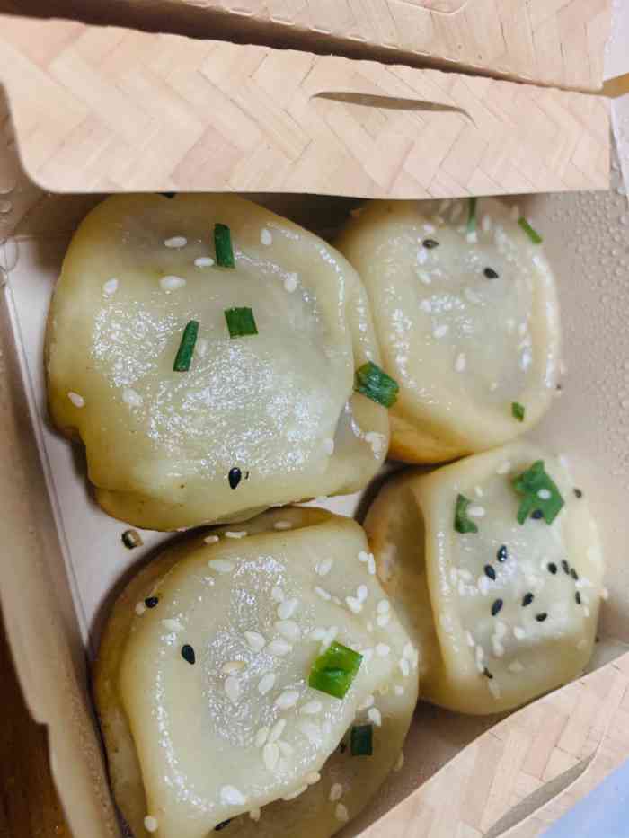 御坊生煎包-"外卖点了很多次的一家灌汤生煎包这个生煎.