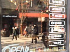 -77啤妹精酿生活馆(前门店)